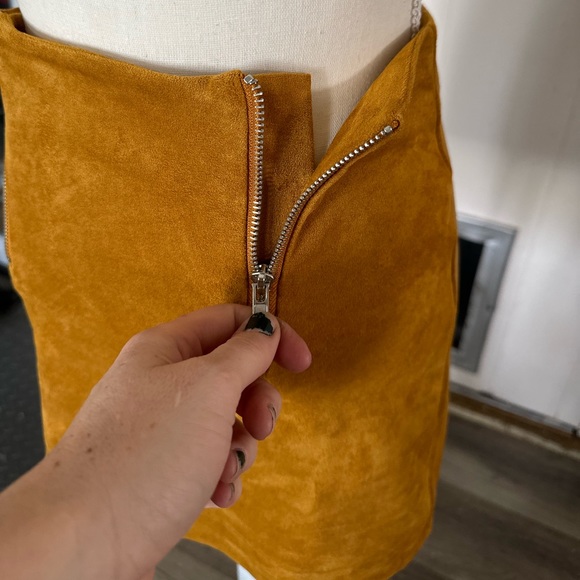 Forever 21 Mustard Yellow Gold High Waisted Double Zipper Stretch Small Skirt - Picture 5 of 7